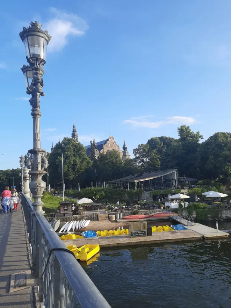 djurgardsbron-most-na-wyspe