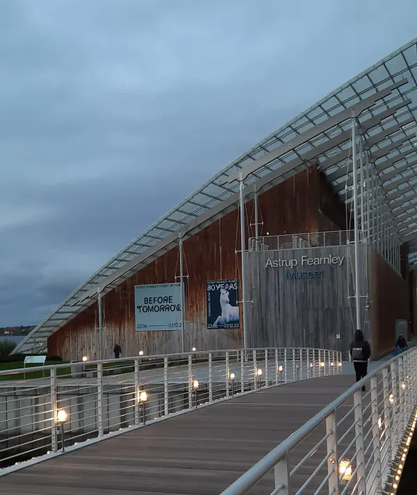 wejscie-do-muzeum-astrup-fearnley