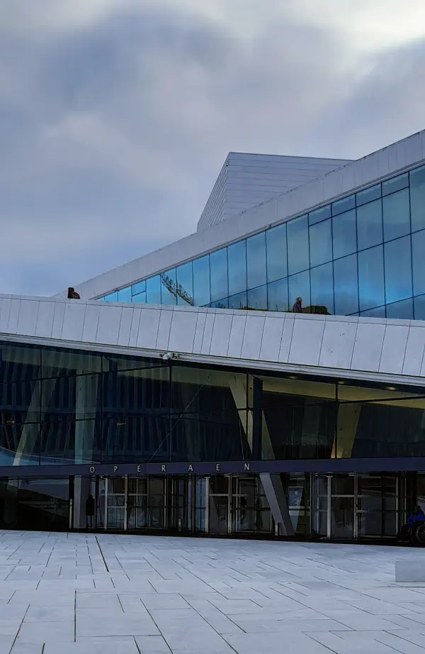 wejscie-do-opery-w-oslo